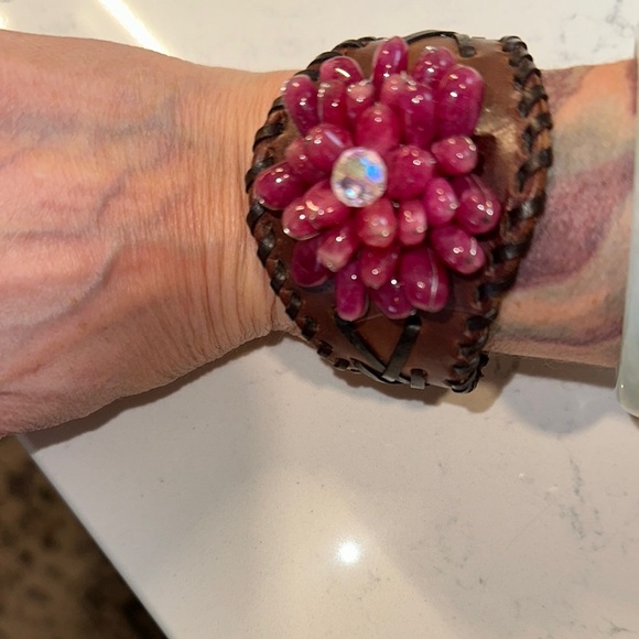 Pink and Brown Beaded Cluster Bracelet - Picture 1 of 4